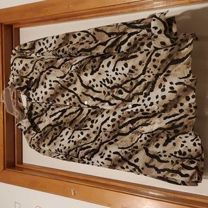 Flexible animal print top